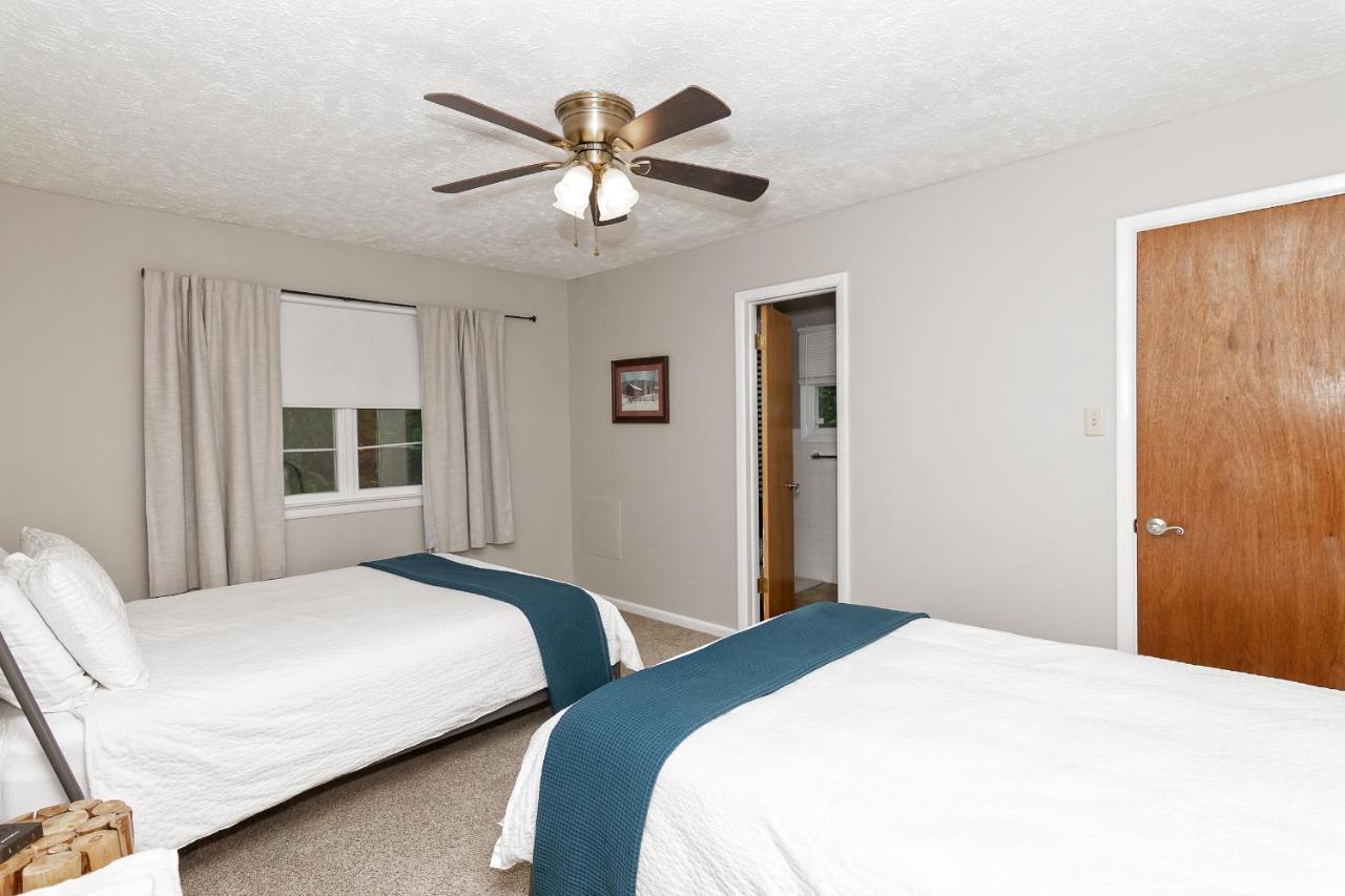 Camelback Rd Rancher- On One Acre & Near Attractions Tannersville Exterior photo